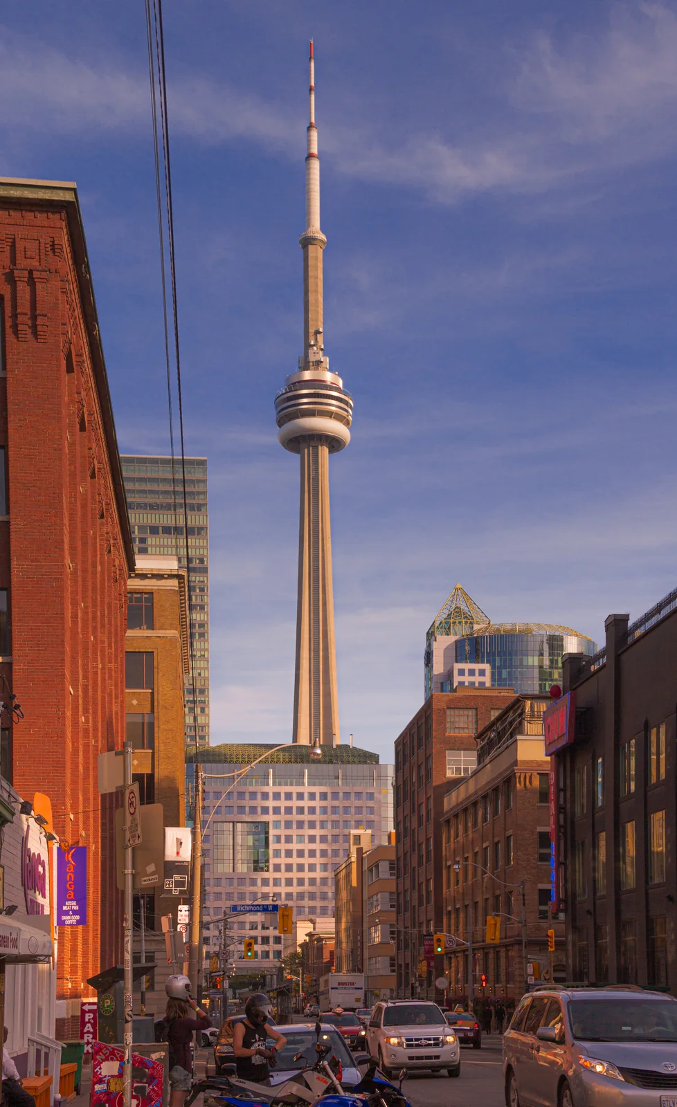 Toronto skyline and CN Tower photographed with the Canon 60D while I lived in Canada